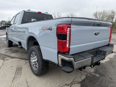 New 2026 Ford F250 Lariat AWD/4WD image 3
