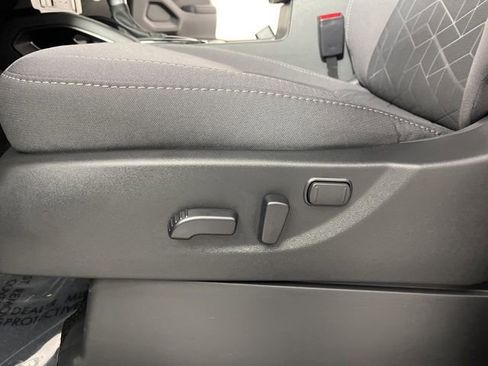 New 2026 Nissan Frontier SV w/ Tow Package image 31