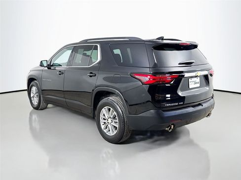 Used 2023 Chevrolet Traverse LT AWD/4WD image 7