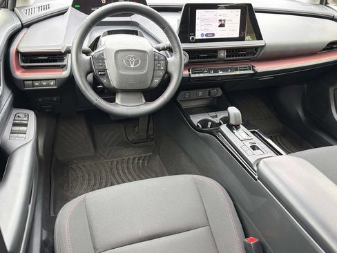 Used 2023 Toyota Prius Prime FWD image 10