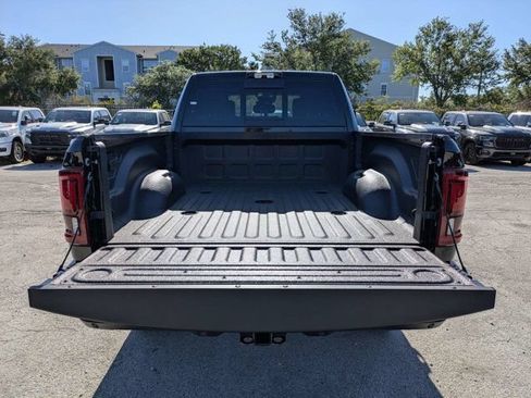 New 2026 RAM 2500 Laramie AWD/4WD image 12
