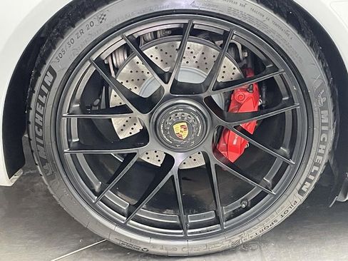 Used 2018 Porsche 911 Carrera GTS image 13
