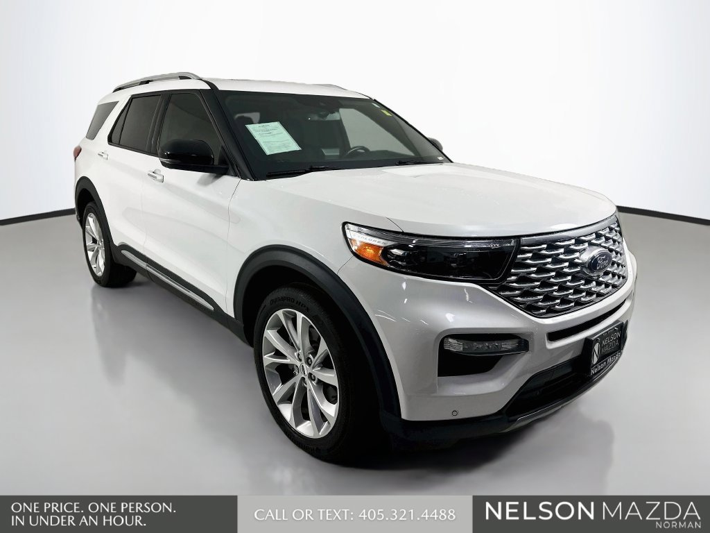 Used 2023 Ford Explorer Platinum w/ Technology Package AWD/4WD image 3