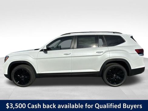 New 2026 Volkswagen Atlas SE AWD/4WD image 2