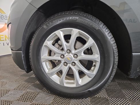 Used 2021 Chevrolet Equinox LS w/ LS Convenience Package FWD image 31
