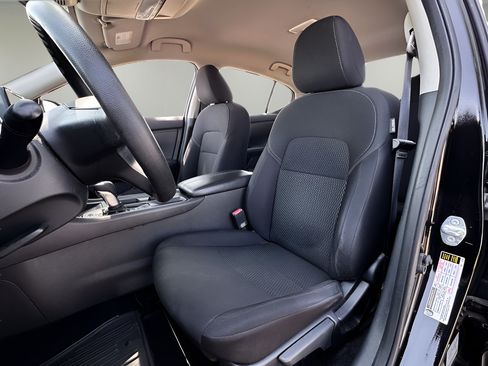 Used 2022 Nissan Sentra S FWD image 6