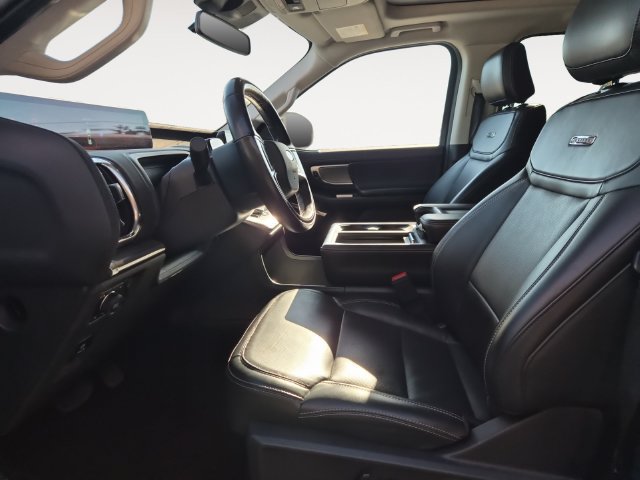 Certified 2025 Ford Expedition Max Platinum AWD/4WD image 11