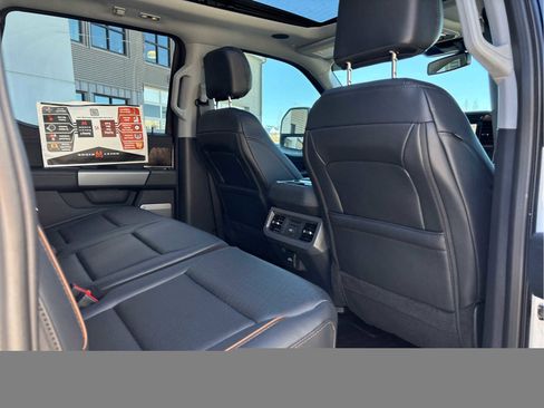New 2026 Ford F250 Lariat w/ Black Appearance Package image 50