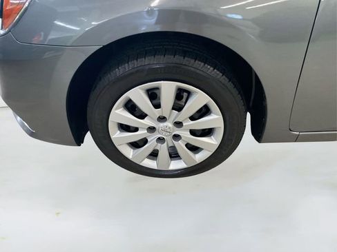 Used 2017 Nissan Sentra SV image 17