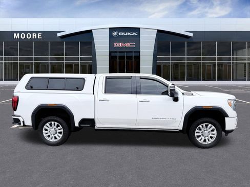 Used 2022 GMC Sierra 2500 Denali w/ Technology Package image 2