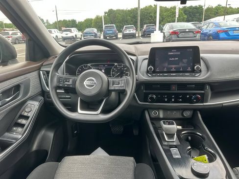 Used 2021 Nissan Rogue S AWD/4WD image 17