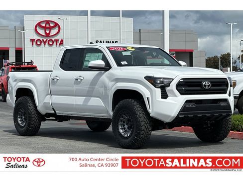 New 2025 Toyota Tacoma SR5 image 1