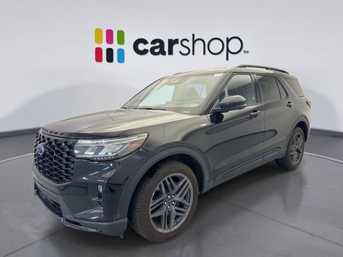 Used 2025 Ford Explorer ST-Line w/ ST-Line Street Pack AWD/4WD image 1