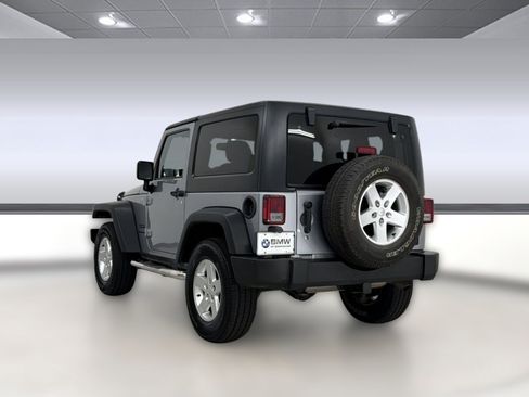 Used 2016 Jeep Wrangler Sport w/ Quick Order Package 24S AWD/4WD image 3