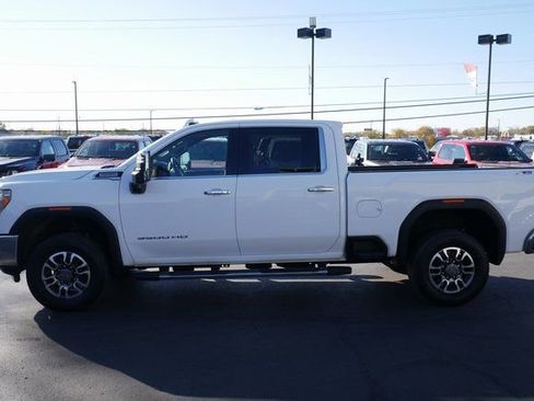 Used 2023 GMC Sierra 3500 SLT w/ SLT Premium Package AWD/4WD image 10