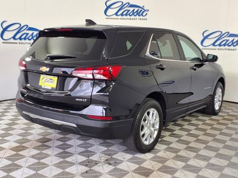 Used 2022 Chevrolet Equinox LT image 4
