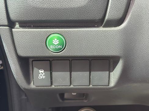 Used 2015 Honda Fit EX-L image 26