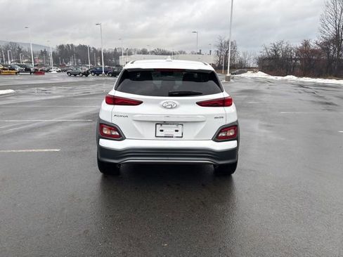 Used 2021 Hyundai Kona Limited image 4