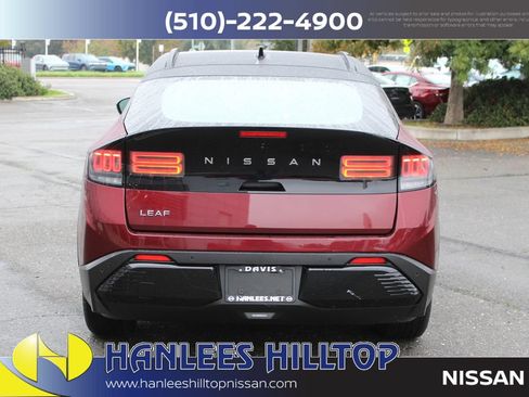 New 2026 Nissan Leaf Platinum+ FWD image 8