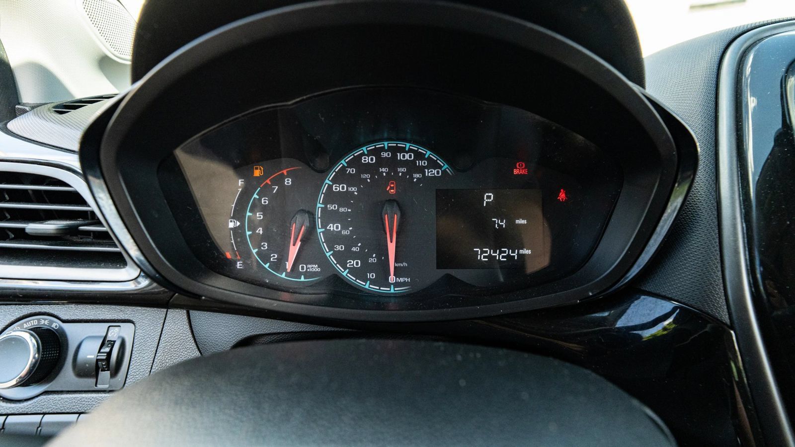 Used 2021 Chevrolet Spark LT FWD image 40