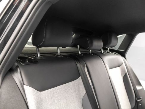 Certified 2023 Volkswagen ID.4 Pro image 27