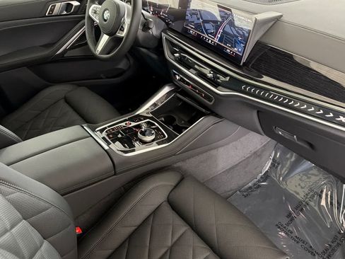 New 2027 BMW X6 xDrive40i w/ Executive Package AWD/4WD image 16