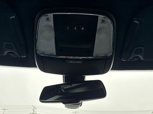 Used 2023 Dodge Charger GT image 33