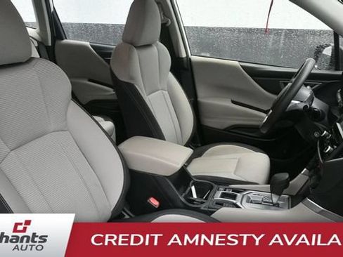 Used 2021 Subaru Forester AWD/4WD image 9