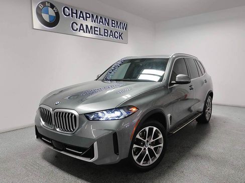 Used 2024 BMW X5 sDrive40i w/ Premium Package RWD image 1
