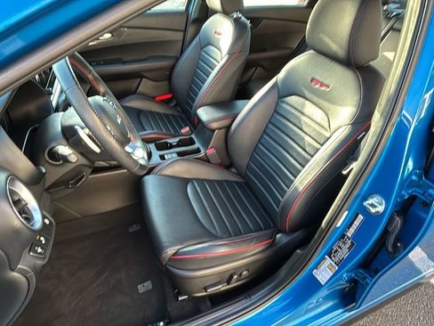 Used 2023 Kia Forte GT w/ GT2 Package FWD image 26