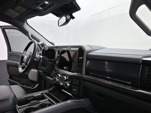 Used 2026 Ford F250 Lariat w/ Tremor Off-Road Package AWD/4WD image 28