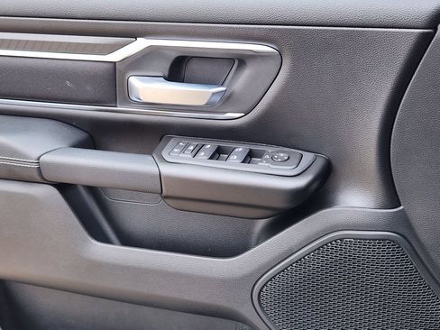 New 2026 RAM 1500 Big Horn w/ Night Edition AWD/4WD image 6