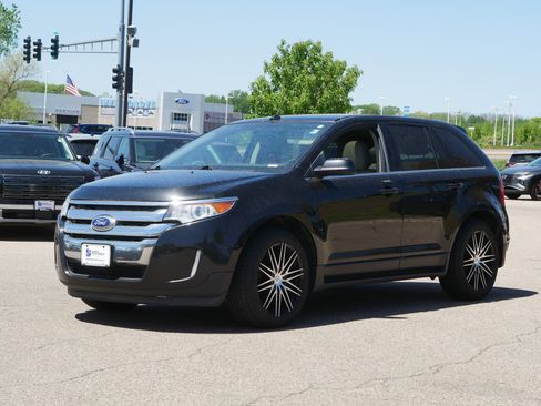 Used 2013 Ford Edge Limited FWD image 2