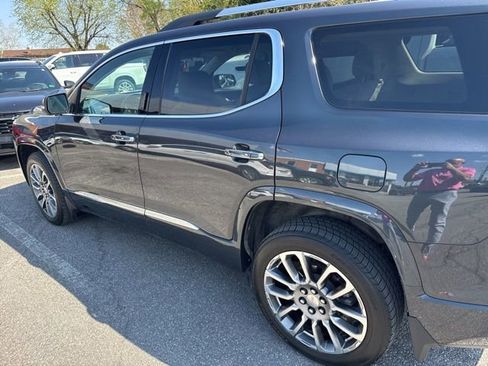 Used 2022 GMC Acadia Denali w/ Denali Technology Package image 4