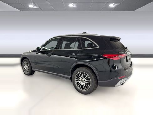 Certified 2026 Mercedes-Benz GLC 300 image 3