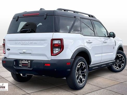 New 2025 Ford Bronco Sport Outer Banks w/ Outer Banks Tech Package+ AWD/4WD image 18