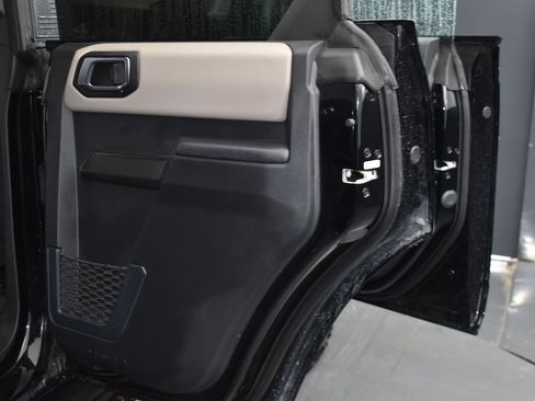 Used 2024 Ford Bronco Wildtrak image 21