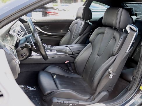 Used 2017 BMW M6 Coupe RWD image 30