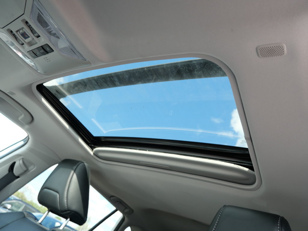 Certified 2023 Toyota RAV4 XLE Premium AWD/4WD image 31