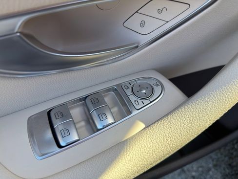 Used 2018 Mercedes-Benz E 400 4MATIC Coupe image 14