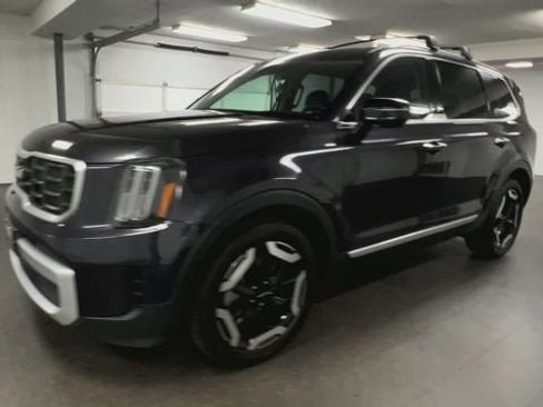 Used 2025 Kia Telluride S AWD/4WD image 4