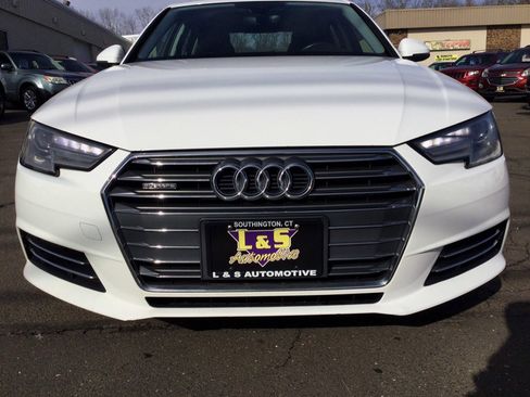 Used 2017 Audi A4 2.0T Premium w/ Convenience Package image 2