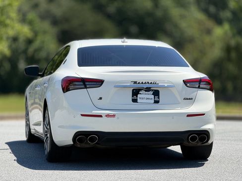Used 2021 Maserati Ghibli S RWD image 5