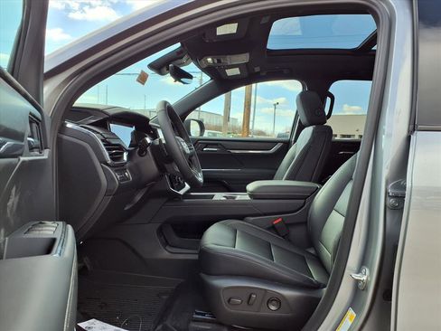 New 2026 GMC Acadia Elevation w/ Black Edition image 17