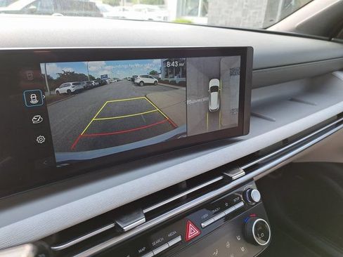 Used 2025 Hyundai Tucson Limited AWD/4WD image 14