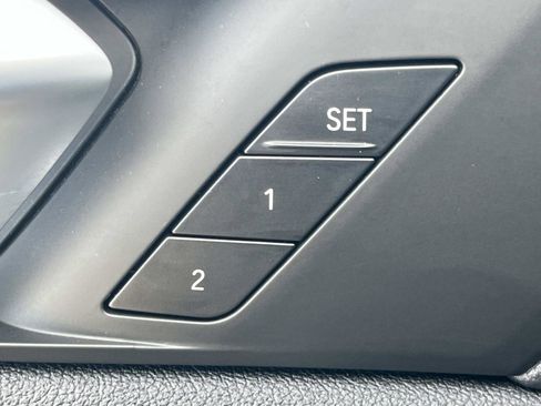 Used 2021 BMW X5 xDrive40i w/ Convenience Package image 21