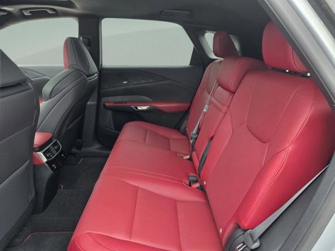 Used 2024 Lexus RX 350 F Sport image 18