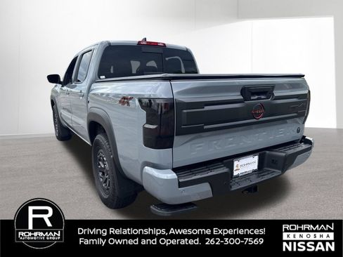 Used 2025 Nissan Frontier PRO-4X AWD/4WD image 6