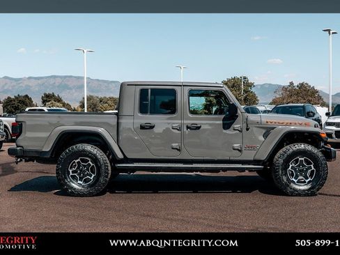 Used 2020 Jeep Gladiator Mojave AWD/4WD image 8
