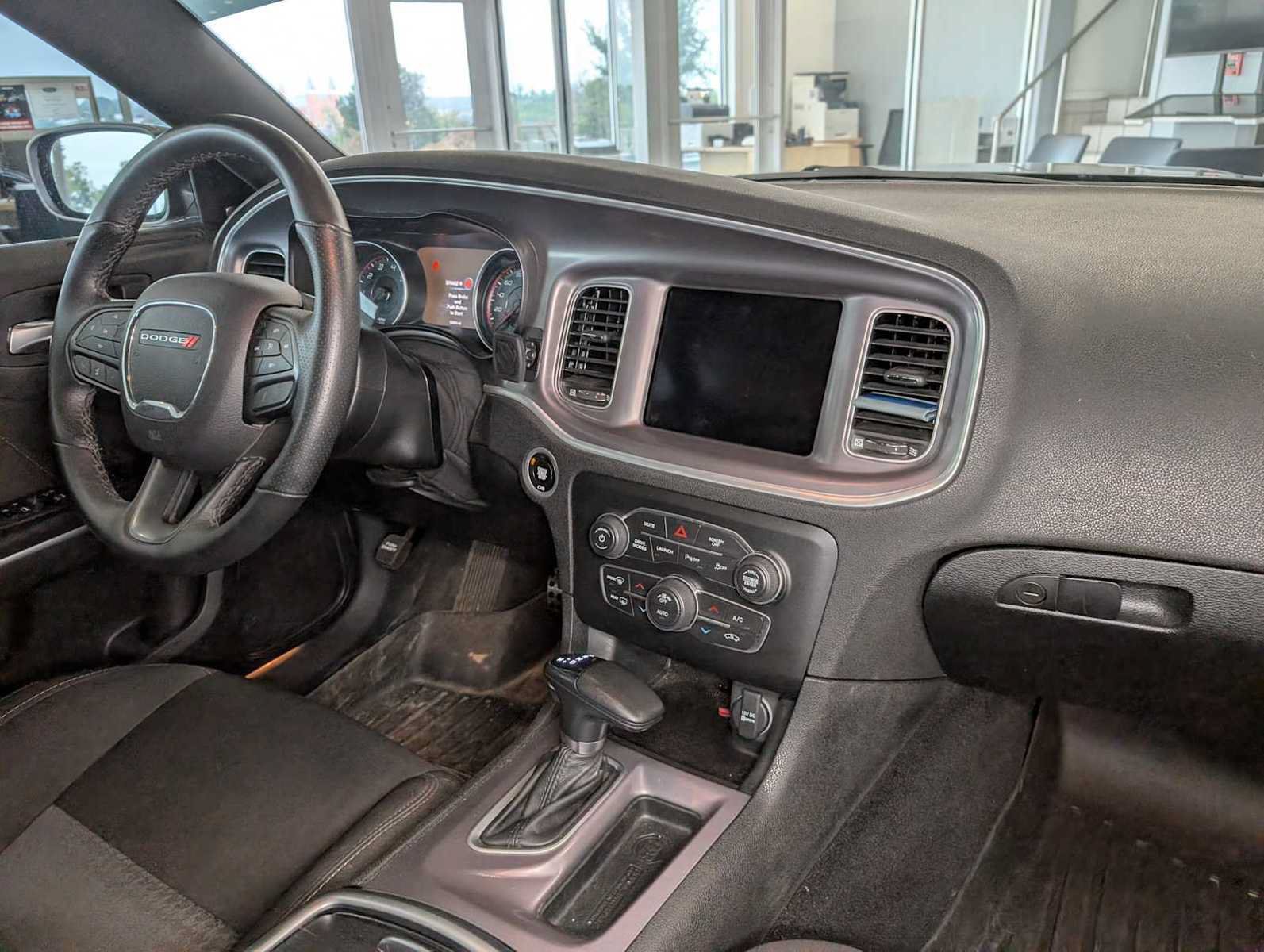 Used 2022 Dodge Charger Scat Pack RWD image 45
